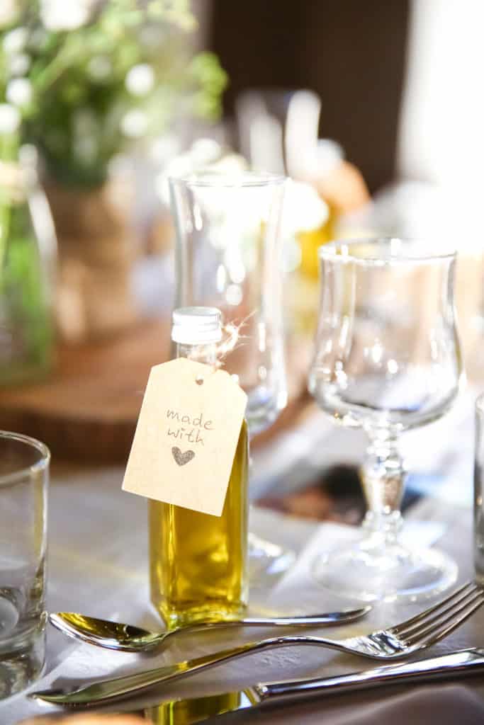 Cadeau invites huile d'olive mariage My Green Event